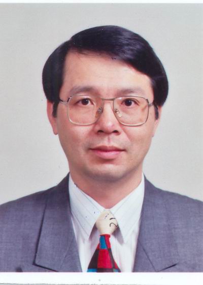 黃德福委員照片